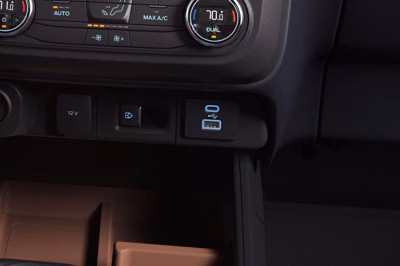 2026 Ford Maverick® XLT 2.5-Liter FHEV 26