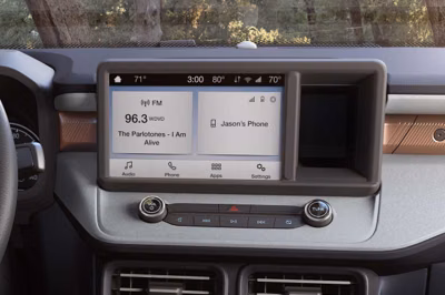 2026 Ford Maverick® Lariat 2.5-Liter FHEV 25