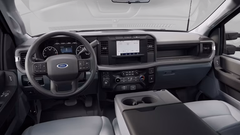 2025 Ford 2024 Super Duty® F-250® XL 7.3L 2V DEVCT NA PFI V8 Gas - Image 7