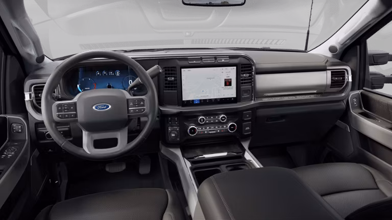 2025 Ford 2024 Super Duty® F-250® LARIAT 7.3L 2V DEVCT NA PFI V8 Gas - Image 7