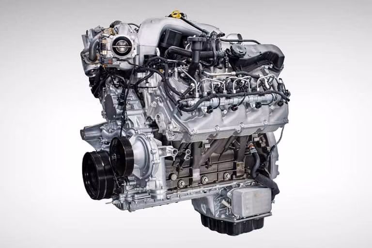 2025 Ford 2024 Super Duty® F-350® Limited 6.7 HO Power Stroke® V8 Turbo Diesel - Image 8