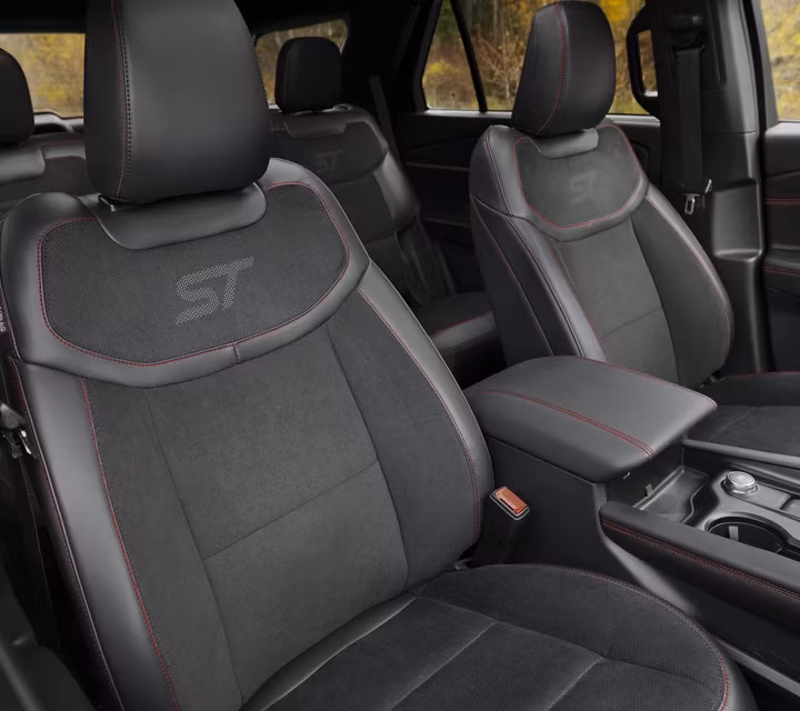 2025 Ford 2025 ST 400 HP 3.0L EcoBoost® V6 engine - Image 5