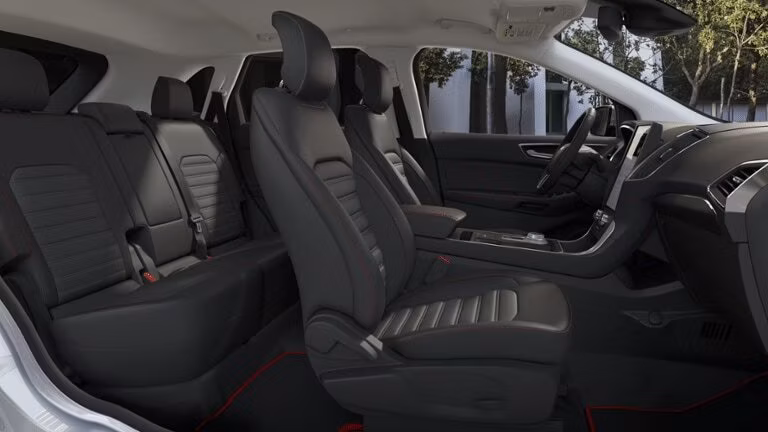 2025 Ford 2024 Edge® ST-Line - Image 6