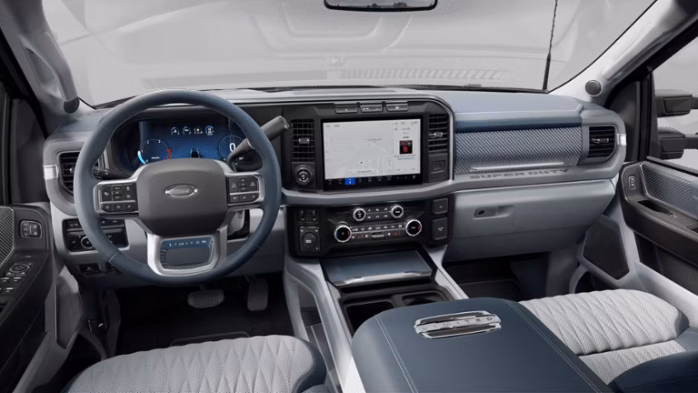 2025 Ford 2024 Super Duty® F-250® Limited 6.8-litre V8 Regular Cab 4x2/4x4 - Image 7