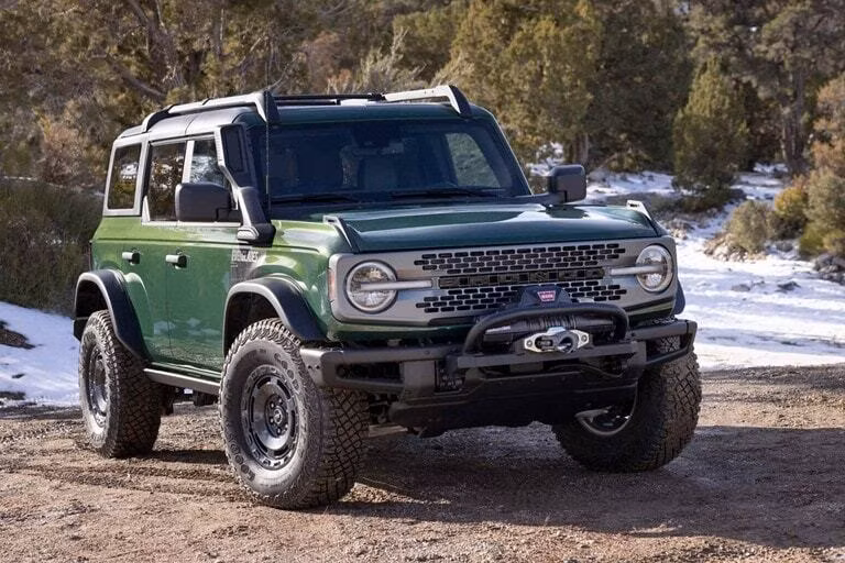 2025 Ford 2024 Bronco® Everglades™ 2.7L EcoBoost® Everglades™ (4-Door) - Image 8