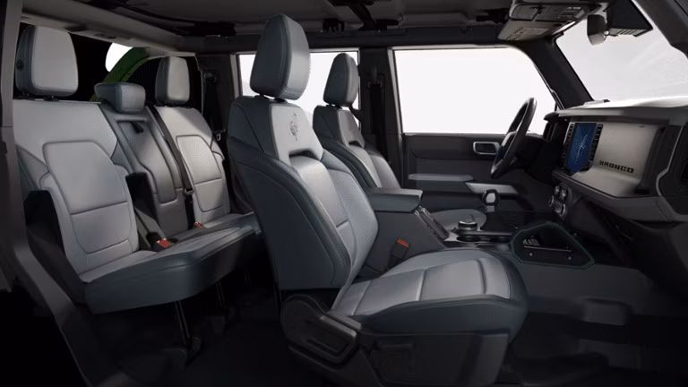 2025 Ford 2024 Bronco® Everglades™ 3.0L EcoBoost® Everglades™ (4-Door) - Image 6