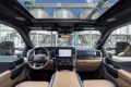 2025 Ford 2024 Super Duty® F-350® LARIAT 6.8-litre V8 Crew Cab 4x2/4x4 - Image 9
