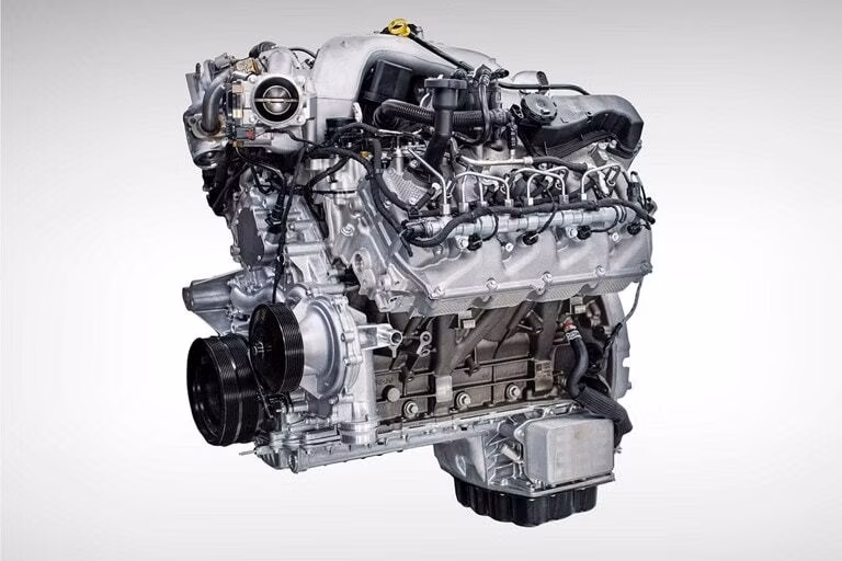 2025 Ford 2024 Super Duty® F-350® Limited 6.7L Power Stroke® V8 Turbo Diesel Regular Cab 4x2/4x4 - Image 5