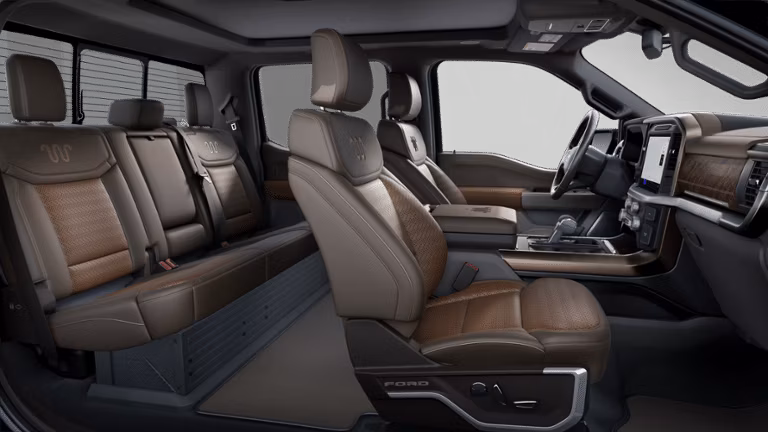 2025 Ford 2025 F-150® King Ranch® 2.7L EcoBoost® V6 SuperCrew® 5.5-ft Styleside 4x2 - Image 6