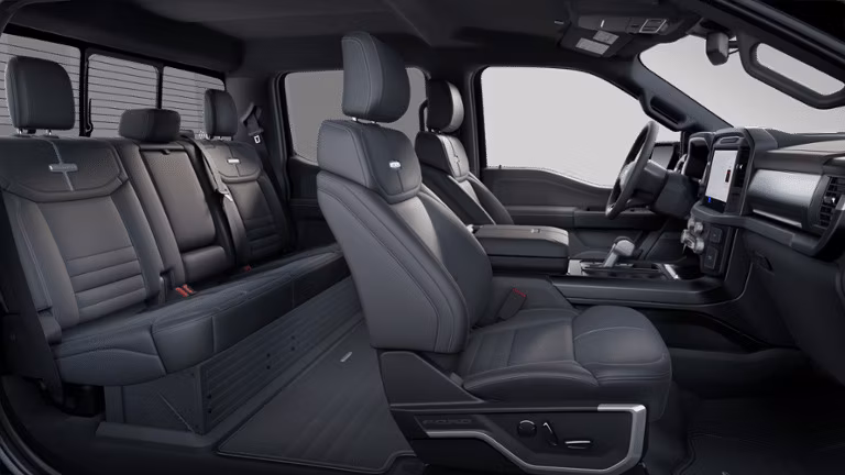 2026 Ford 2025 F-150® Platinum® 3.5L EcoBoost® V6 SuperCrew® 5.5-ft Styleside 4x4 - Image 6