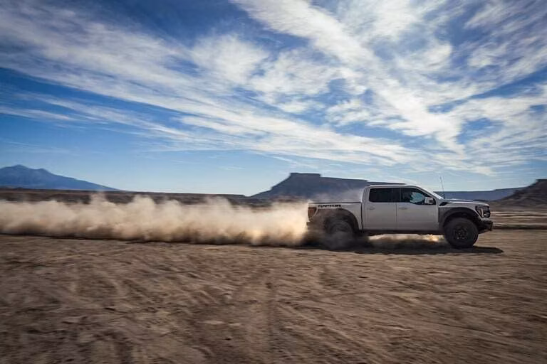 2026 Ford 2025 F-150® Raptor® 2.7L EcoBoost® V6 SuperCab 6.5-ft Styleside 4x4 - Image 10