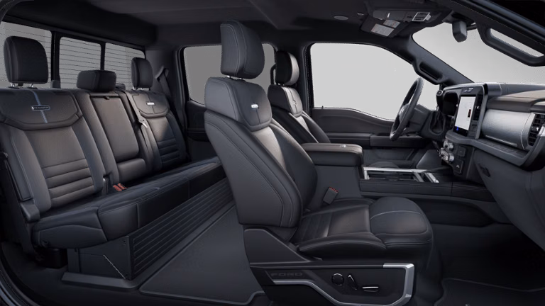 2025 Ford 2025 Super Duty® F-250® Platinum® 6.7L Power Stroke® V8 Turbo Diesel Crew Cab 4x2/4x4 - Image 6