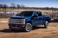 2026 Ford 2025 Super Duty® F-450® Platinum® 6.8L V8 Gas Crew Cab 4x2/4x4 - Image 10