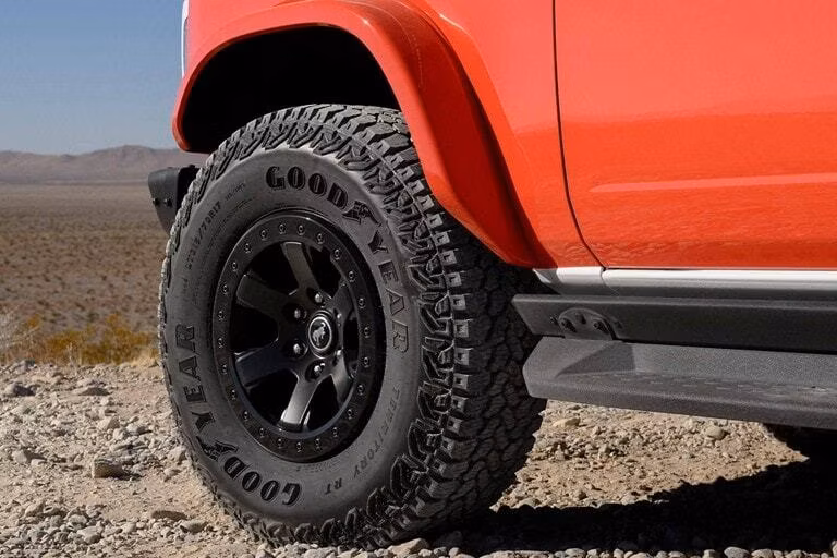 2025 Ford 2025 Bronco® Stroppe® Edition 2.7L EcoBoost® (4-Door) - Image 9