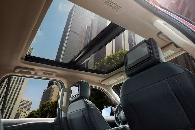 2025 Ford 2025 Expedition® Platinum® MAX 4x2/4x4 Expedition - Image 10