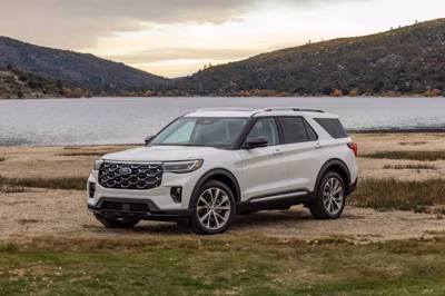 2025 Ford 2025 Explorer® Platinum 4
