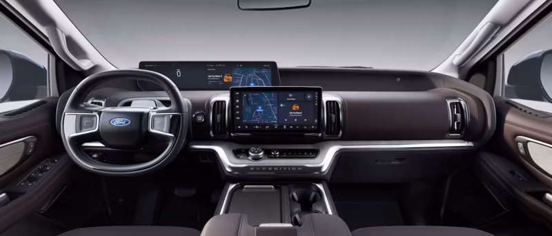 2025 Ford Expedition® King Ranch® - Image 2
