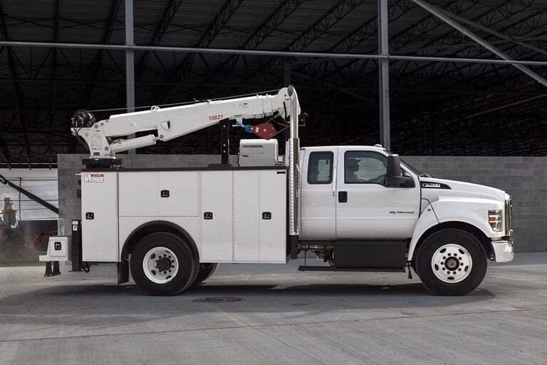 2026 Ford 2026 F-750 Diesel Straight Frame - Image 5