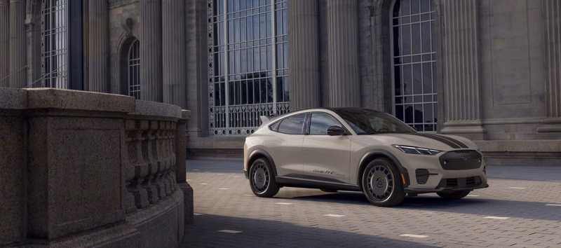 2026 Ford Mustang Mach-E® Premium RWD - Image 31