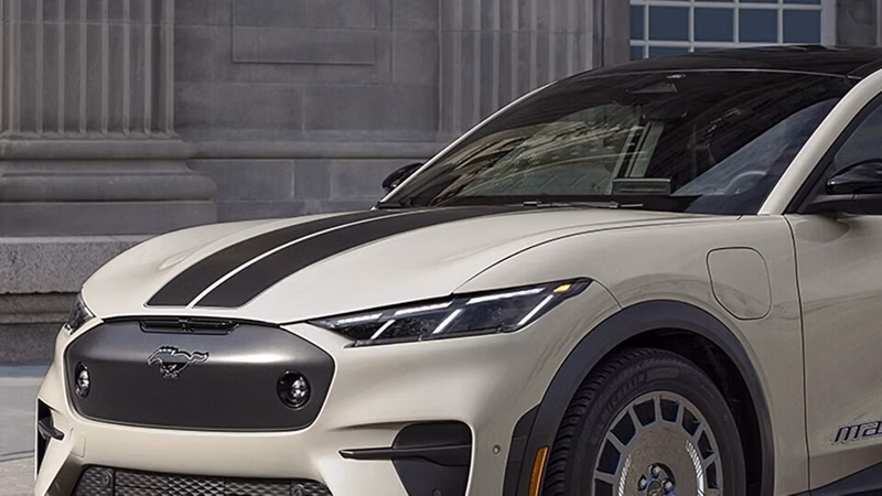 2026 Ford Mustang Mach-E® Premium RWD - Image 32