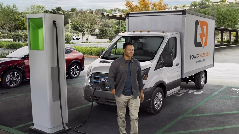 2025 Ford 2025 E-Transit™ Chassis Cab - Image 14
