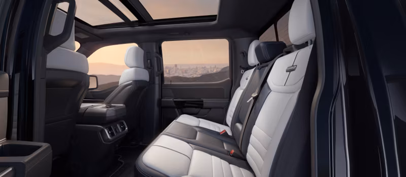 2025 Ford 2025 F-150® Lightning® Flash™ - Image 37