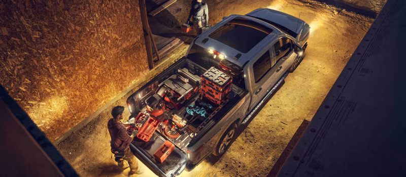 2025 Ford 2025 F-150® Lightning® Flash™ - Image 41