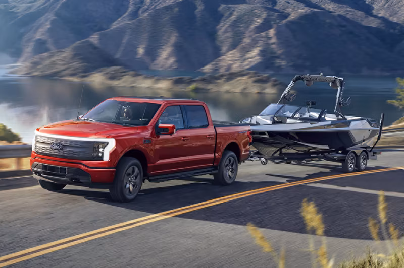 2026 Ford 2025 F-150® Lightning® Platinum® - Image 5