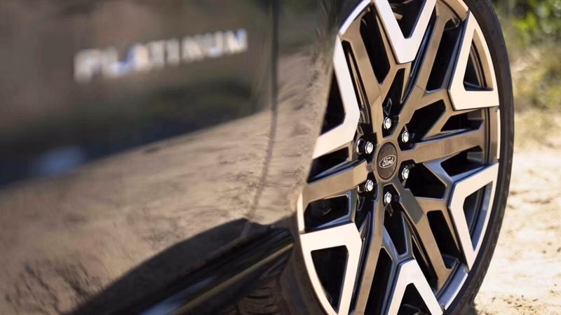 2025 Ford Expedition® MAX King Ranch® - Image 16
